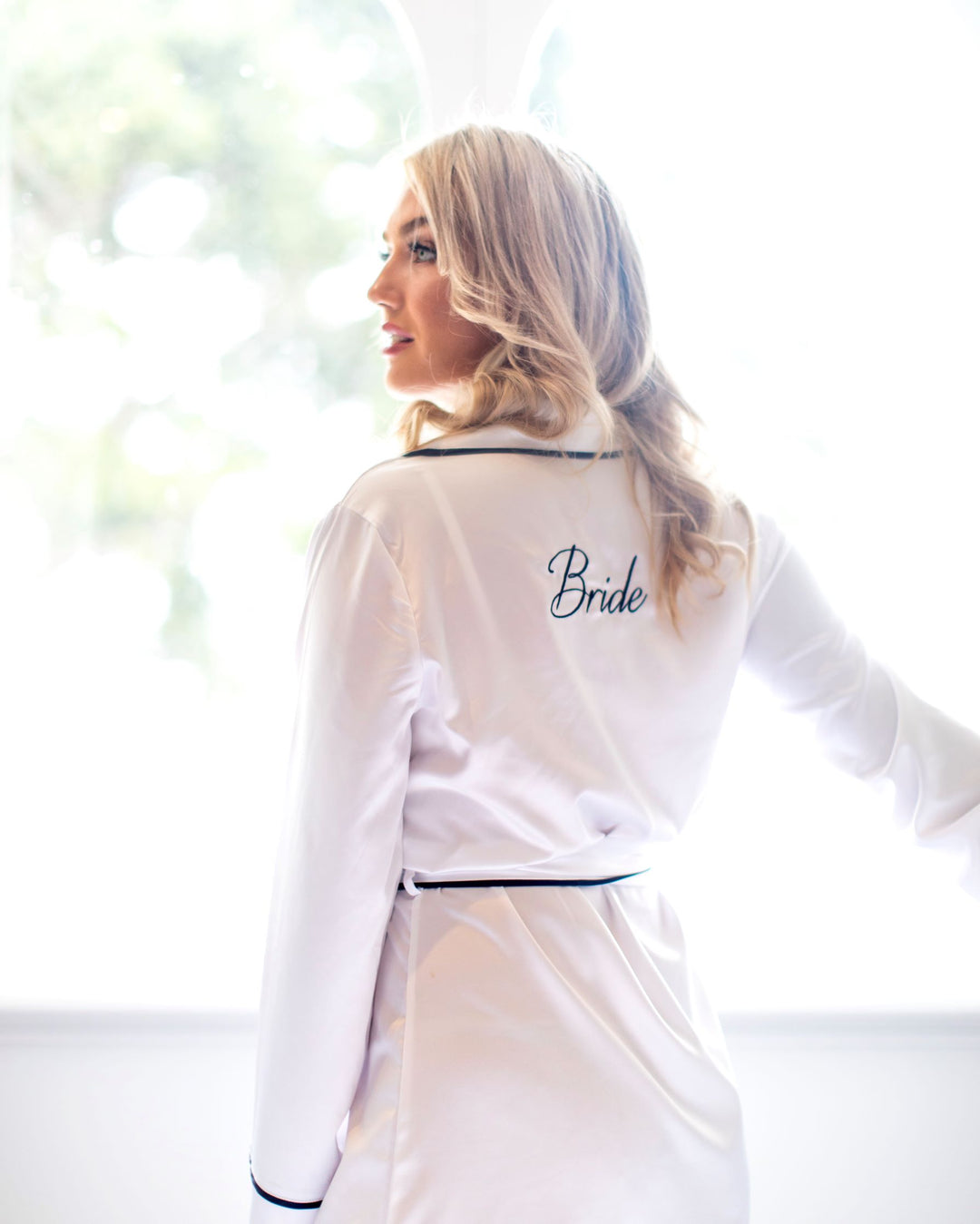Satin Signature Personalised Robe - White/Navy (Faulty/Final Sale)