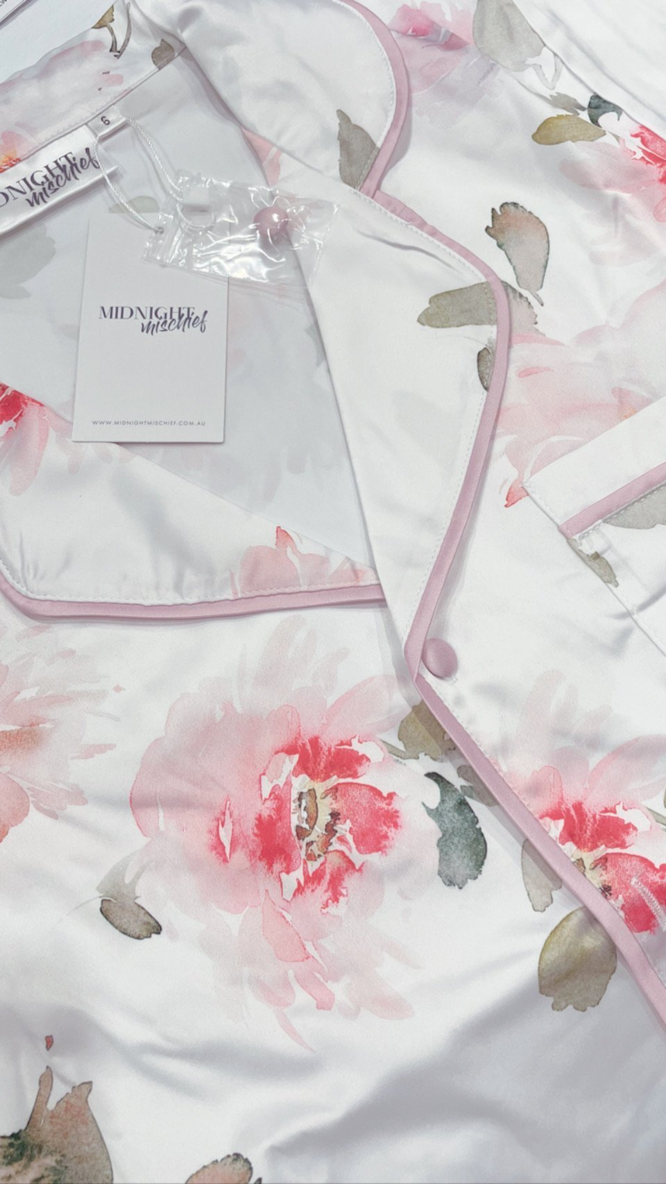 Pre-embroidered Limited Edition Satin Pyjama Set - Short Sleeve Floral Print