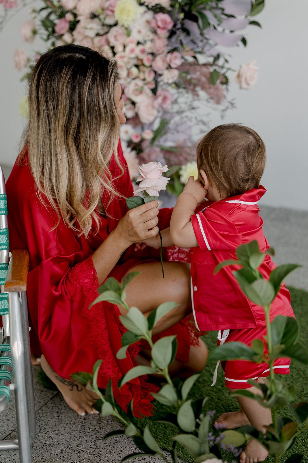 Satin Personalised Red Lace Short Robe - Red Lace Details